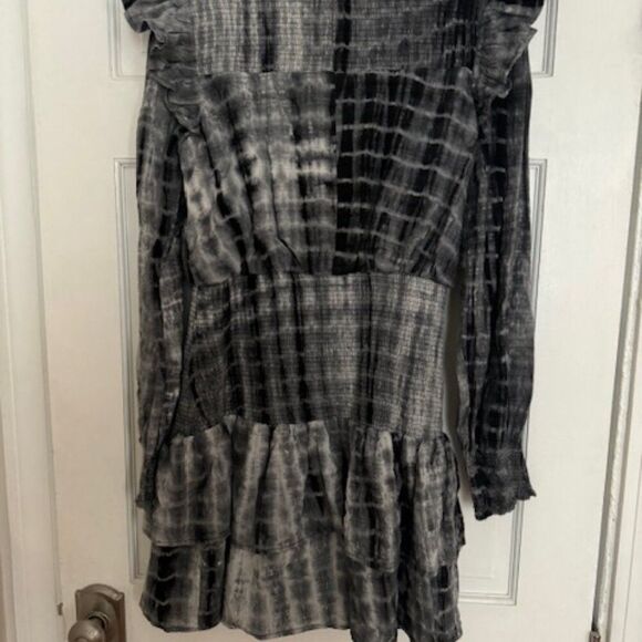 ENGLISH FACTORY Black White Tie Dye Smocked Ruffle Preppy Smocked Dress, size M - Picture 3 of 5